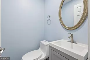 3126 Valentino Ct, Oakton, VA 22124 - Photo 10