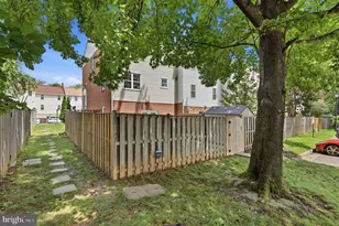 3126 Valentino Ct, Oakton, VA 22124 - Photo 46