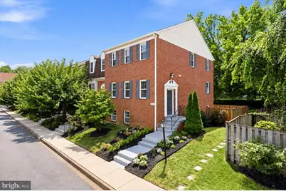 3126 Valentino Court, Oakton, VA 22124 - Photo 2