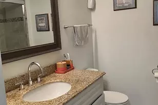 7881 Tyson Oaks Cir, Vienna, VA 22182 - Photo 10