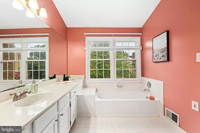 2243 Kings Garden Way, Falls Church, VA 22043 - Photo 20