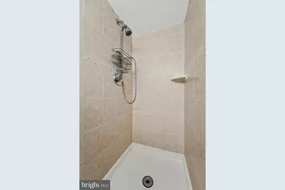 14707 Bentley Square, Centreville, VA 20120 - Photo 8