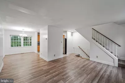 14707 Bentley Square, Centreville, VA 20120 - Photo 16