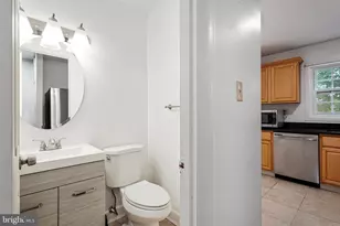 14707 Bentley Square, Centreville, VA 20120 - Photo 14