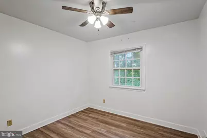 14707 Bentley Square, Centreville, VA 20120 - Photo 18