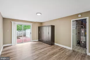 14707 Bentley Square, Centreville, VA 20120 - Photo 4