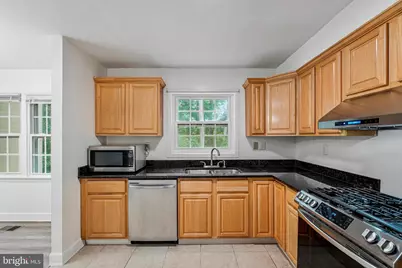14707 Bentley Square, Centreville, VA 20120 - Photo 12