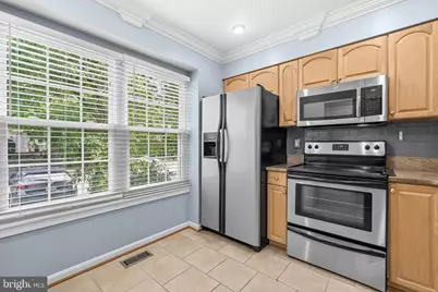 6645 Medinah Lane, Alexandria, VA 22312 - Photo 6