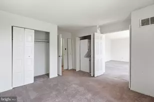 2311 Pimmit Dr, Falls Church, VA 22043 - Photo 10