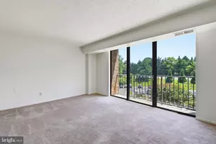 2311 Pimmit Dr, Falls Church, VA 22043 - Photo 14