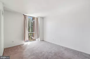 2311 Pimmit Dr, Falls Church, VA 22043 - Photo 8