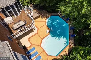 2755 Oakton Plantation Ln, Vienna, VA 22181 - Photo 4