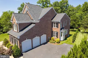 12820 Netherleigh Pl, Oak Hill, VA 20171 - Photo 2