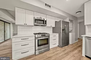 2045 Royal Fern Ct, Reston, VA 20191 - Photo 14