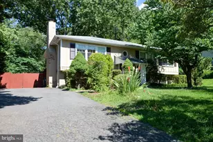 3409 Beverly Dr, Annandale, VA 22003 - Photo 2