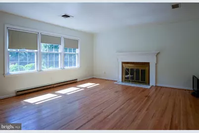 3409 Beverly Drive, Annandale, VA 22003 - Photo 12