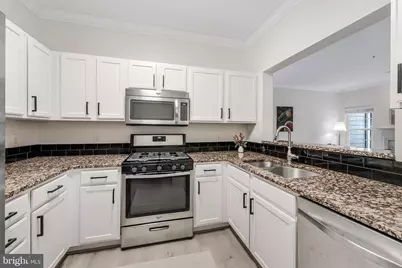 1700 Lake Shore Crest Drive #25, Reston, VA 20190 - Photo 14