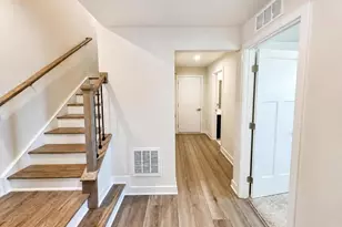 13993 Airfoil Rd, Herndon, VA 20171 - Photo 2