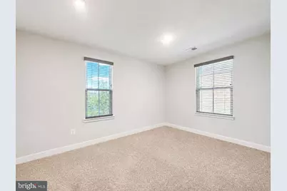 13993 Airfoil Road, Herndon, VA 20171 - Photo 6