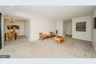 9737 Kings Crown Court #202, Fairfax, VA 22031 - Photo 2