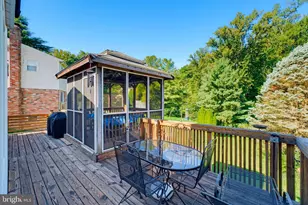 6900 Spur Rd, Springfield, VA 22153 - Photo 8