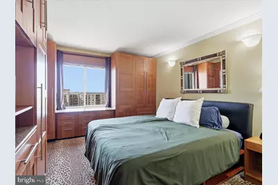 8350 Greensboro Drive #1017, McLean, VA 22102 - Photo 12