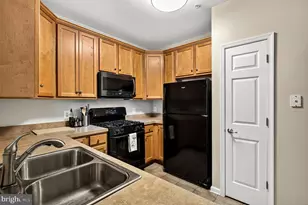 3830 Lightfoot St, Chantilly, VA 20151 - Photo 12