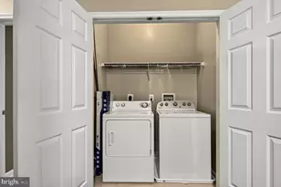 3830 Lightfoot St, Chantilly, VA 20151 - Photo 10