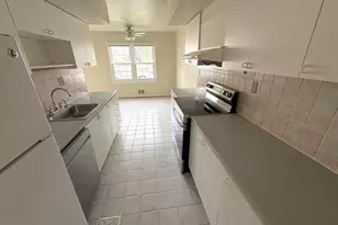 3156 Cedar Grove Dr, Fairfax, VA 22031 - Photo 2