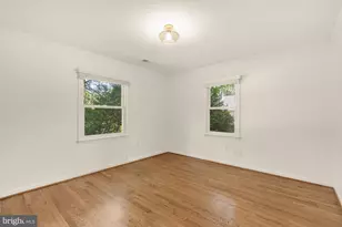 1318 Round Oak Ct, McLean, VA 22101 - Photo 44