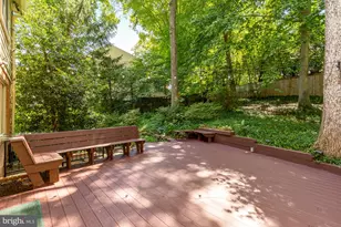 1318 Round Oak Ct, McLean, VA 22101 - Photo 58