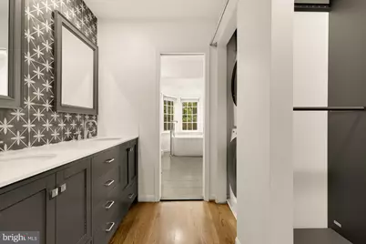 1318 Round Oak Court, McLean, VA 22101 - Photo 34