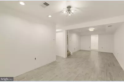 1318 Round Oak Court, McLean, VA 22101 - Photo 48