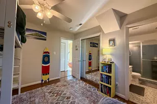 2223 Great Falls St, Falls Church, VA 22046 - Photo 10