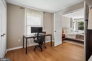 3248 Kinross Cir, Herndon, VA 20171 - Photo 42