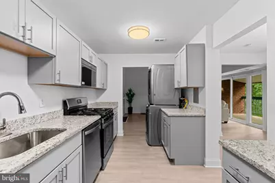 11811 Breton Court #22-D, Reston, VA 20191 - Photo 10