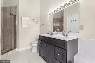 13111 Watchwood Ln, Fairfax, VA 22033 - Photo 24