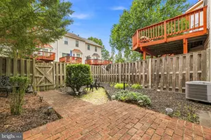 13111 Watchwood Ln, Fairfax, VA 22033 - Photo 38