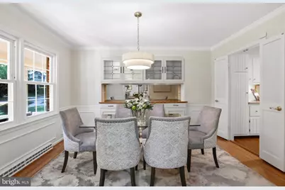 8208 Guinevere Drive, Annandale, VA 22003 - Photo 22