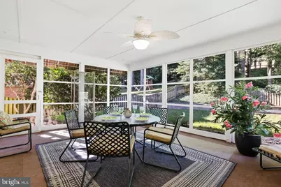 8208 Guinevere Drive, Annandale, VA 22003 - Photo 4