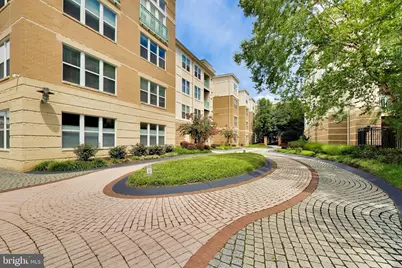12000 Market Street #180, Reston, VA 20190 - Photo 20