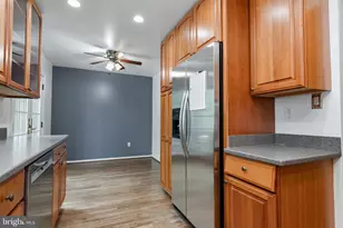 8207 Cedar Landing Ct, Alexandria, VA 22306 - Photo 16