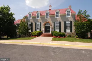 15601 Meherrin Dr, Centreville, VA 20120 - Photo 6