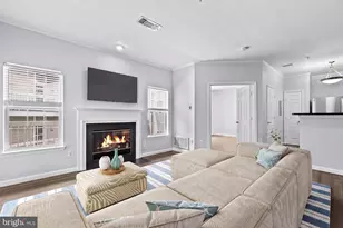 1708 Lake Shore Crest Dr, Reston, VA 20190 - Photo 6