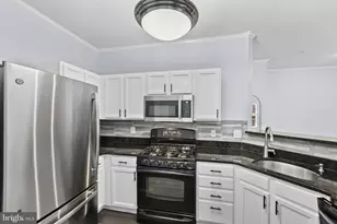 1708 Lake Shore Crest Dr, Reston, VA 20190 - Photo 10