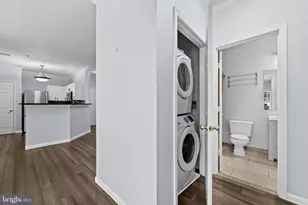1708 Lake Shore Crest Dr, Reston, VA 20190 - Photo 24