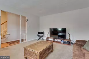 9427 Cherwek Dr, Lorton, VA 22079 - Photo 8