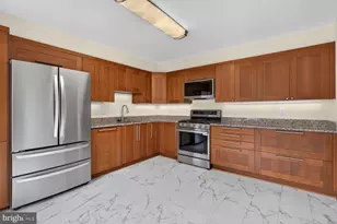 7204 Gentian Ct, Springfield, VA 22152 - Photo 6