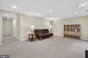 7204 Gentian Ct, Springfield, VA 22152 - Photo 42