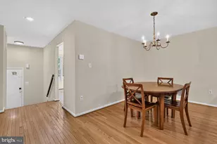 7204 Gentian Ct, Springfield, VA 22152 - Photo 14